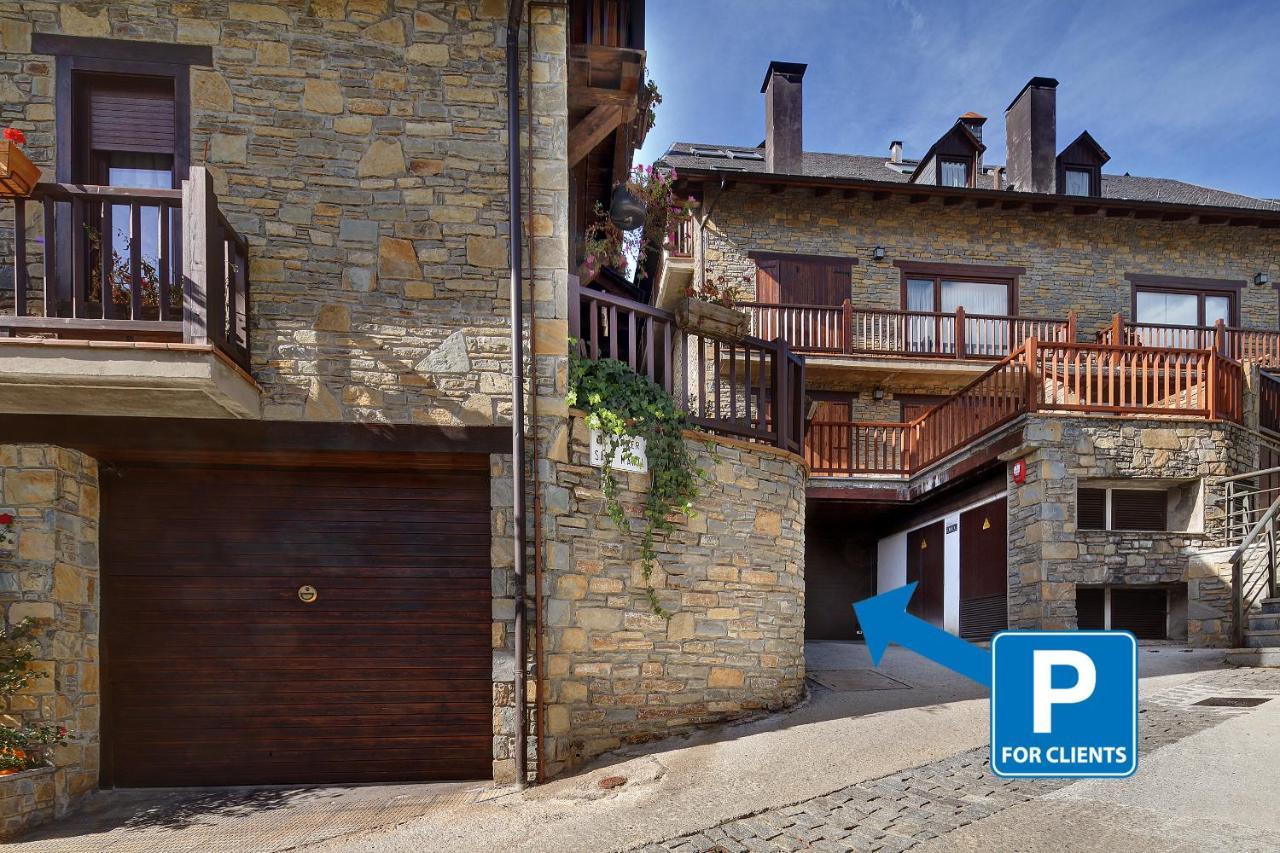 Apartamento La Santeta De Aran Vielha e Mijaran Exterior foto
